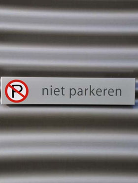 Wandparkeerbord Standing
